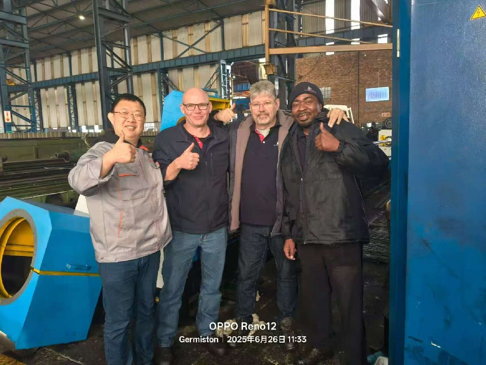South Africa Customer is satisfied our deep hole drilling machine